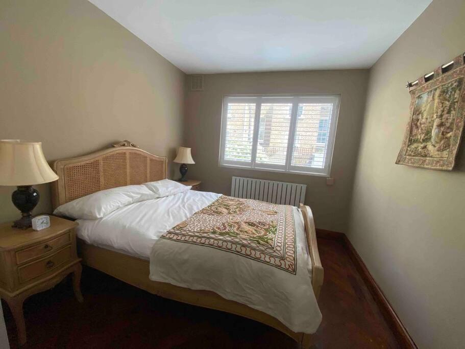 2 Double Bedroom Charming Chelsea Apartment London Eksteriør billede